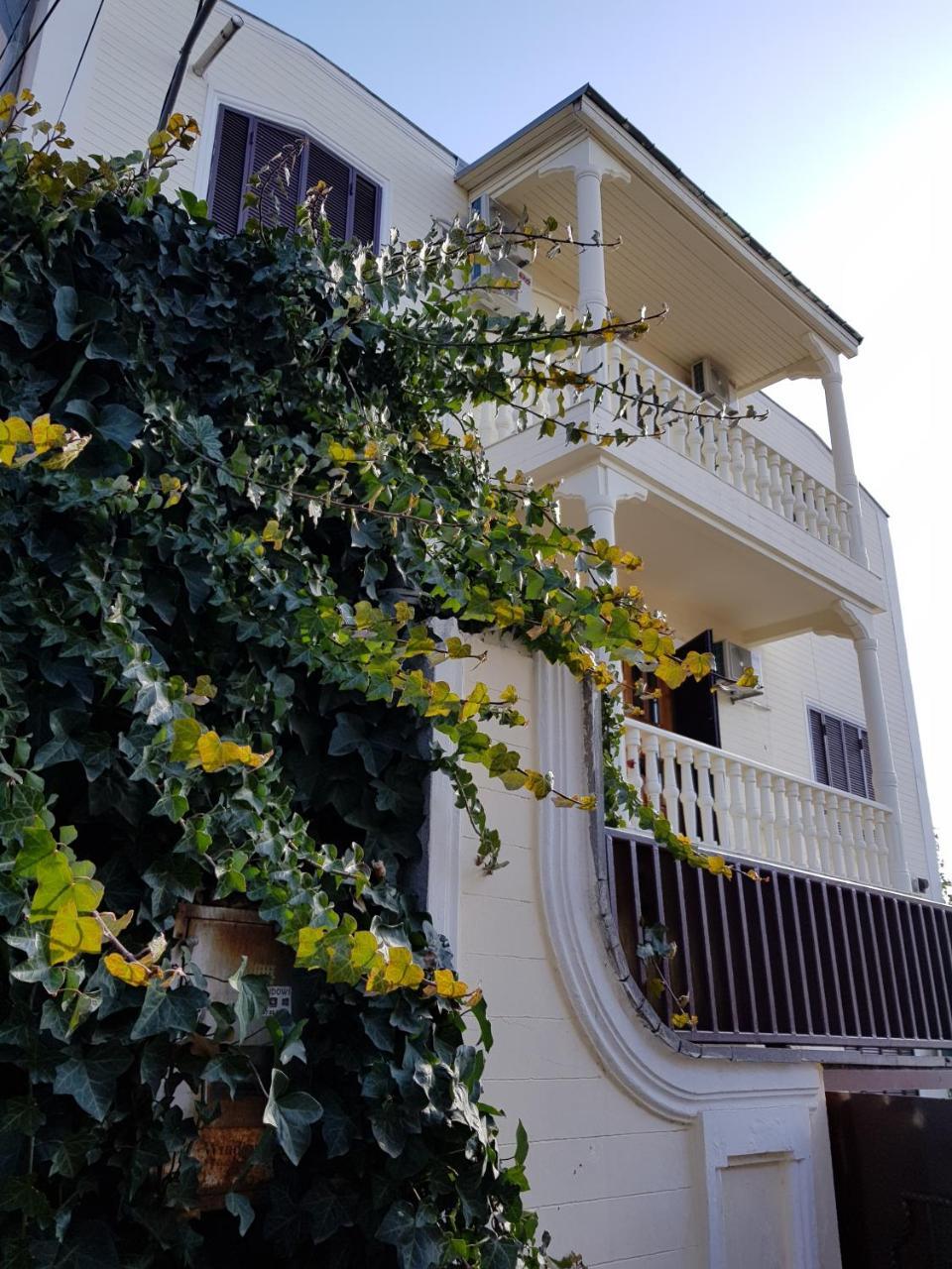 Vedzisi Garden Hotel Tbilisi Eksteriør billede